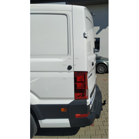 Tažné zařízení pro Volkswagen CRAFTER - Dodávka se schůdkem - Jednomontáž - šroubový systém Tažné zařízení pro Volkswagen CRAFTER - Dodávka se schůdkem - Jednomontáž - šroubový systém