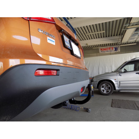 Tažné zařízení pro Suzuki VITARA - odnímatelný vertikální bajonetový systém Tažné zařízení pro Suzuki VITARA - odnímatelný vertikální bajonetový systém