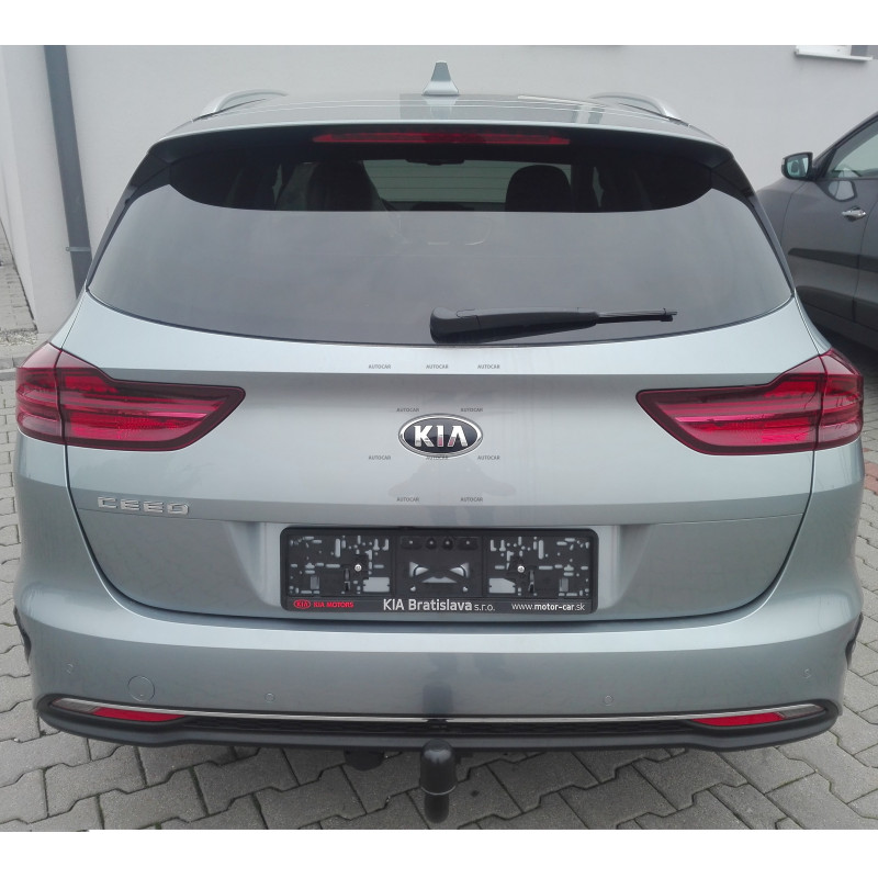 Tažné zařízení pro Kia CEED - odnímatelný vertikální bajonetový systém