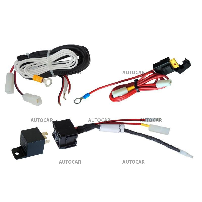 Trvalé napájení a nabíjení 12V k 13-pólovým elektroinstalacím QUASAR