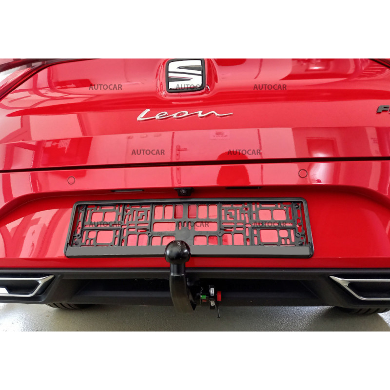 Tažné zařízení pro Seat LEON - odnímatelný vertikální bajonetový systém