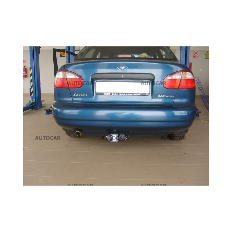 Ťažné zariadenie pre LANOS - 4dv. - automatický systém - od 1997 do 2003