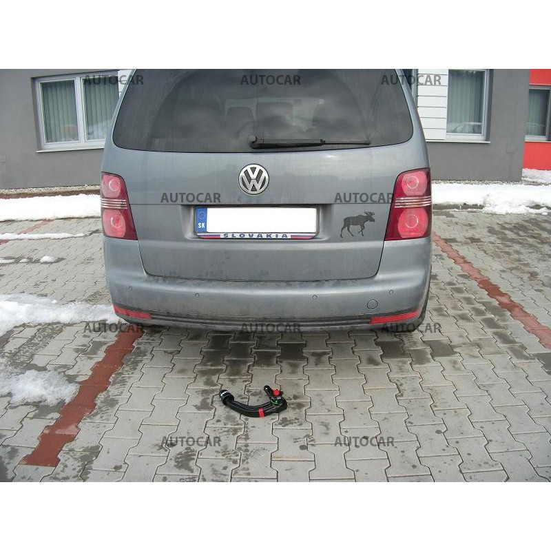 Ťažné zariadenie pre VW Touran - automatický vertikálny systém - od 2011/-