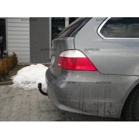 Ťažné zariadenie pre seria 5 - 4 dv sedan E 60 Touring combi E 61 -oktem M5 - automatický systém - od 2003 do 