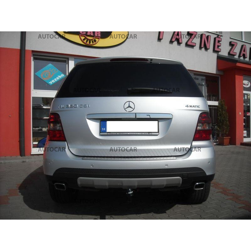 Tažné zařízení pro Mercedes M / ML - W164 - odnímatelný vertikální bajonetový systém