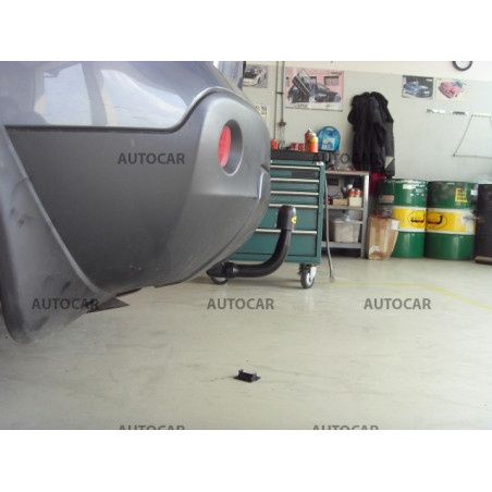 Ťažné zariadenie pre Nissan Qashqai - automatický systém vertikal- od 11.2006/- Ťažné zariadenie pre Nissan Qashqai - automatický systém vertikal- od 11.2006/-