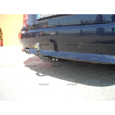 Ťažné zariadenie pre seria 5 - 4 dv sedan E 60 Touring combi E 61 -oktem M5 - skrutkový systém - od 2003 do Ťažné zariadenie pre seria 5 - 4 dv sedan E 60 Touring combi E 61 -oktem M5 - skrutkový systém - od 2003 do