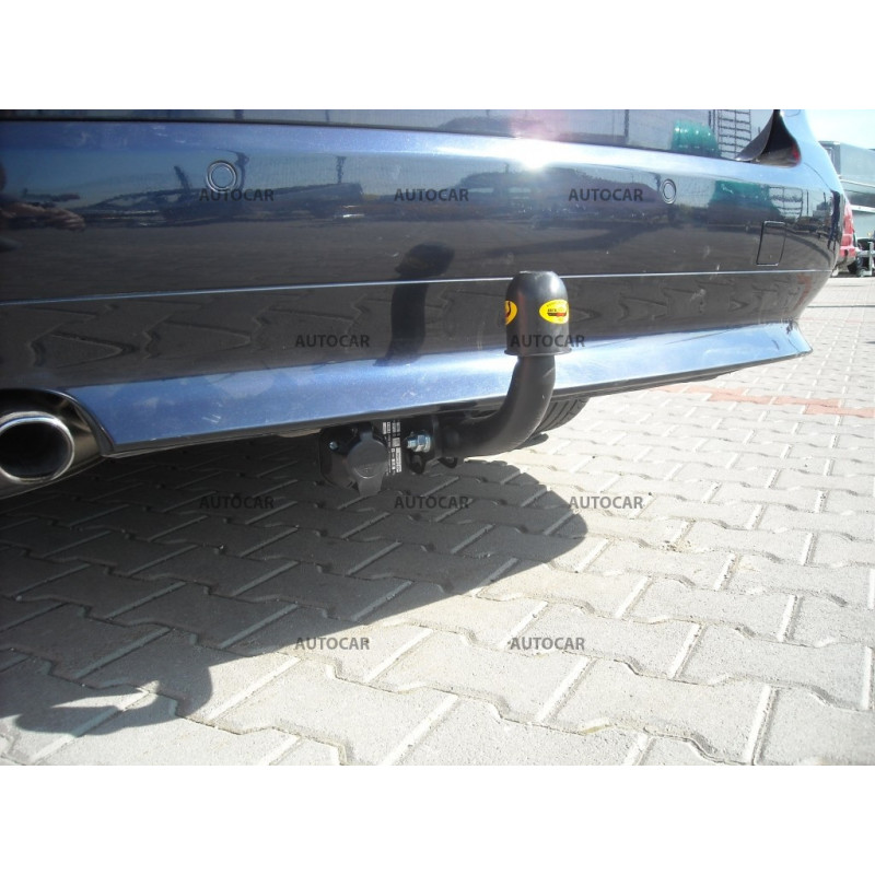 Ťažné zariadenie pre seria 5 - 4 dv sedan E 60 Touring combi E 61 -oktem M5 - skrutkový systém - od 2003 do 