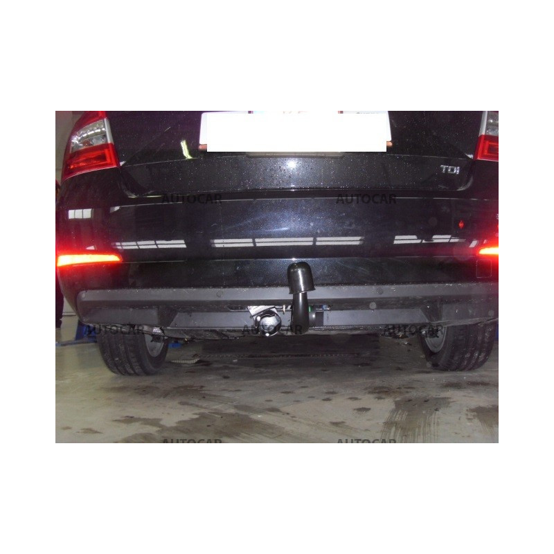 Ťažné zariadenie pre OCTAVIA III - 5 -dv.,- automatický vertikálny systém - od 2013