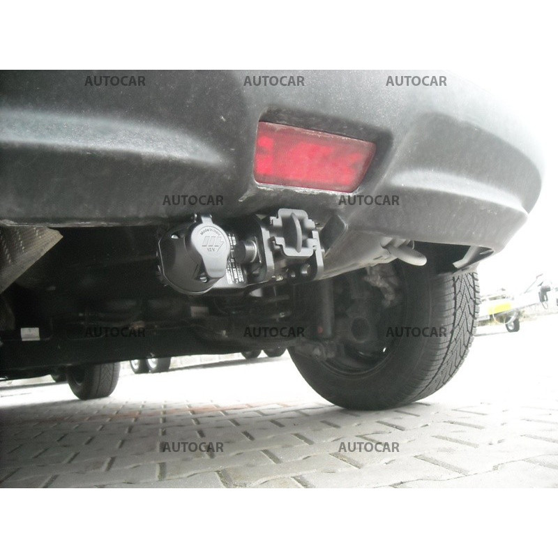 Ťažné zariadenie pre Nissan JUKE - SUV, 2WD - automatický systém - od 2010/-