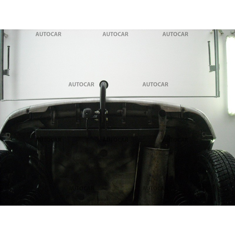 Tažné zařízení pro Toyota YARIS - VERSO - 5 dv. - šroubový systém