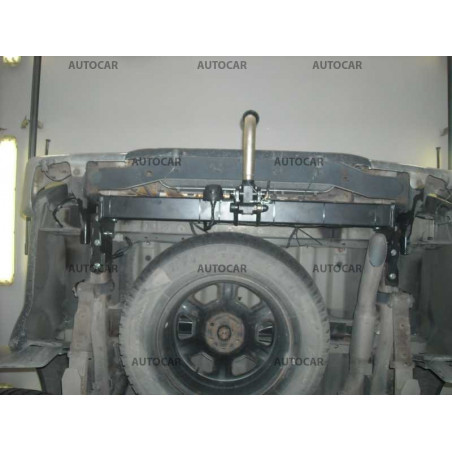 Ťažné zariadenie pre NAVARA - so schodíkom, ( D 40 ) - automatický systém - od 2006 do Ťažné zariadenie pre NAVARA - so schodíkom, ( D 40 ) - automatický systém - od 2006 do