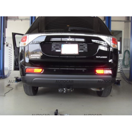 Ťažné zariadenie pre OUTLANDER - suv - automatický systém - od 09.2012/- Ťažné zariadenie pre OUTLANDER - suv - automatický systém - od 09.2012/-