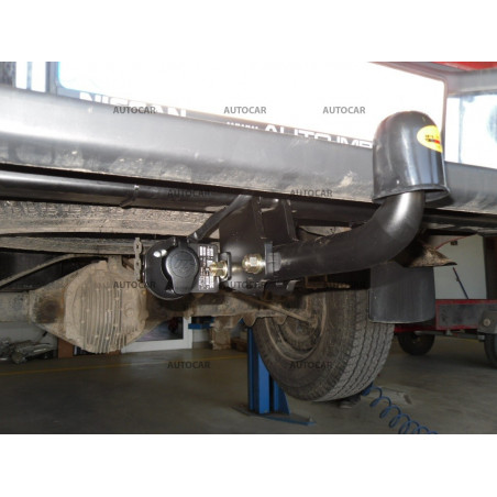 Ťažné zariadenie pre NAVARA - so schodíkom, ( D 40 ) - skrutkový systém - od 2006 do Ťažné zariadenie pre NAVARA - so schodíkom, ( D 40 ) - skrutkový systém - od 2006 do