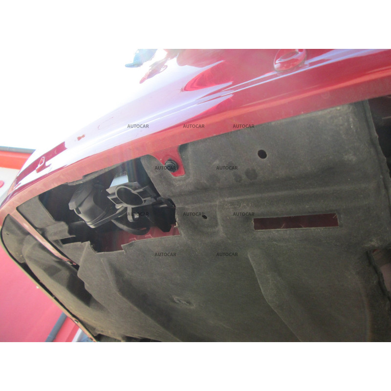 Ťažné zariadenie pre AVENSIS - 4/5 dv. - automatický systém - od 2009/-