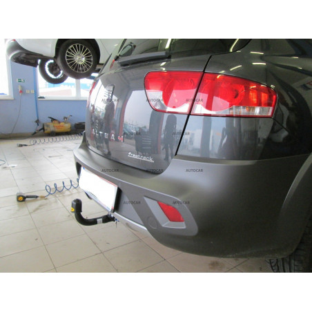 Ťažné zariadenie pre Seat Altea Freetrack - automatický vertikálny systém - od 2006/- Ťažné zariadenie pre Seat Altea Freetrack - automatický vertikálny systém - od 2006/-