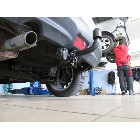 Ťažné zariadenie pre Nissan JUKE - SUV, 2WD - automatický systém - od 2010/- Ťažné zariadenie pre Nissan JUKE - SUV, 2WD - automatický systém - od 2010/-