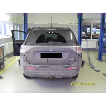 Ťažné zariadenie pre OUTLANDER - SUV - skrutkový systém - od 09.2012/- Ťažné zariadenie pre OUTLANDER - SUV - skrutkový systém - od 09.2012/-