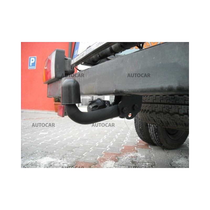 Tažné zařízení pro Hyundai H1 / H200 / STAREX - Valník - šroubový systém