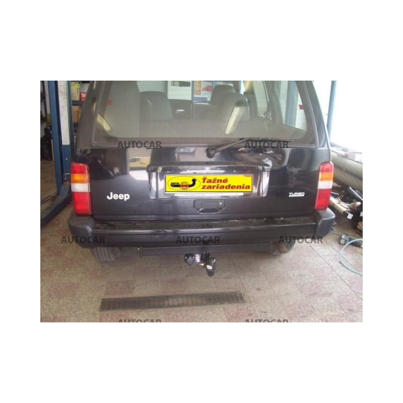 Tažné zařízení pro Jeep CHEROKEE - XJ/J - šroubový systém