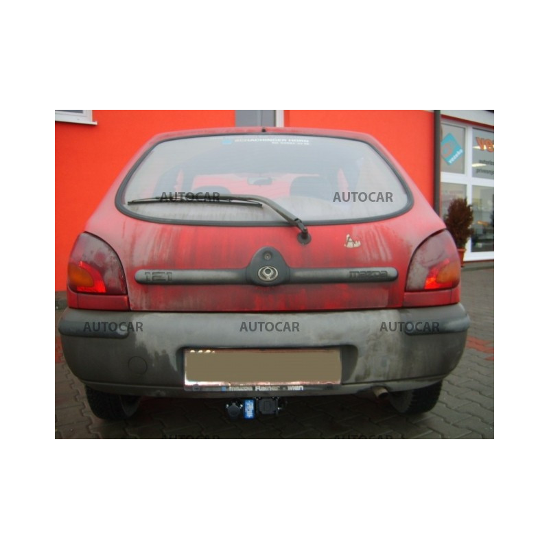 Tažné zařízení pro Mazda 121 - odnímatelný bajonetový systém