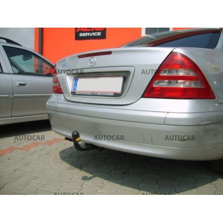 Ťažné zariadenie pre C - 4dv., combi (W 202, W 203) - skrutkový systém - od 2001/04 do 2007 Ťažné zariadenie pre C - 4dv., combi (W 202, W 203) - skrutkový systém - od 2001/04 do 2007