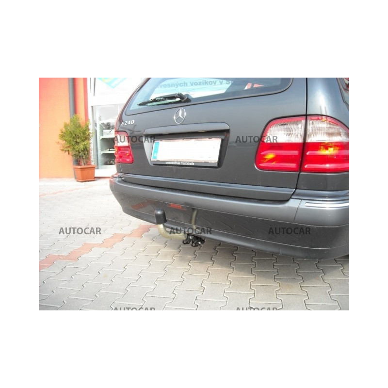 Ťažné zariadenie pre E - Combi, (W 210) - automatický systém - od 1995/06 do 2002/03