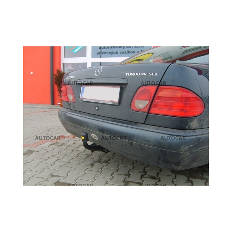 Ťažné zariadenie pre E - trieda E, 4dv. (W 210) - skrutkový systém - od 1995/06 do 2002/03