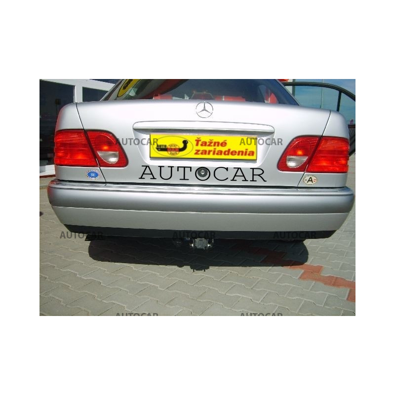 Ťažné zariadenie pre E - trieda E, 4dv. (W 210) - automatický systém - od 1995/06 do 2002/03