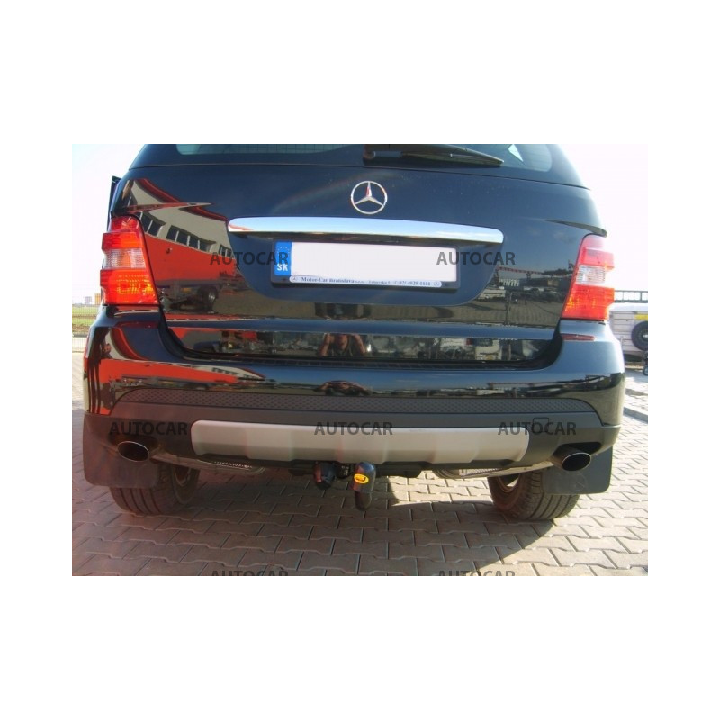 Tažné zařízení pro Mercedes M / ML - W164 - šroubový systém