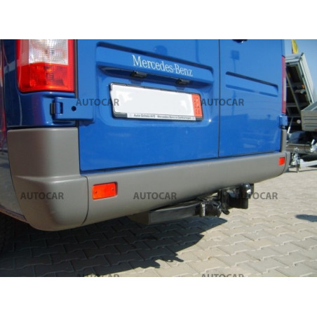 Tažné zařízení pro Mercedes SPRINTER - Dodávka bez schůdku - Rozvor 3,55 / 4,025 m - šroubový systém - od 1995 do 2006 Tažné zařízení pro Mercedes SPRINTER - Dodávka bez schůdku - Rozvor 3,55 / 4,025 m - šroubový systém - od 1995 do 2006