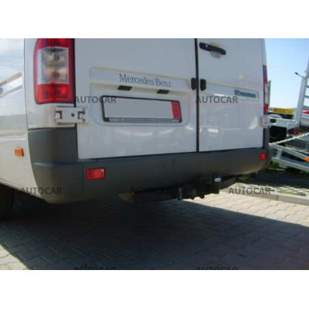 Tažné zařízení pro Mercedes SPRINTER - Dodávka bez schůdku - Rozvor 3,55 / 4,025 m - šroubový systém - od 1995 do 2006 Tažné zařízení pro Mercedes SPRINTER - Dodávka bez schůdku - Rozvor 3,55 / 4,025 m - šroubový systém - od 1995 do 2006