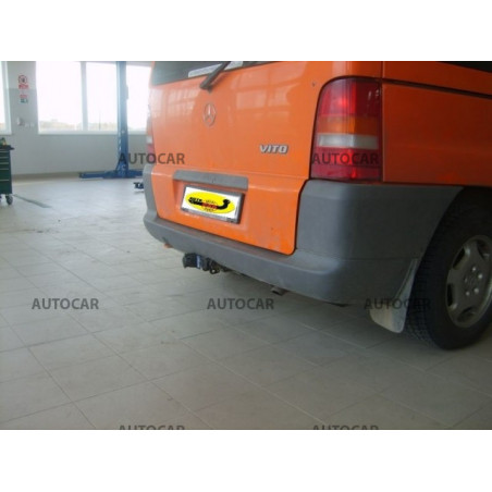 Tažné zařízení pro Mercedes V / VIANO / VITO (W638) - odnímatelný bajonetový systém Tažné zařízení pro Mercedes V / VIANO / VITO (W638) - odnímatelný bajonetový systém