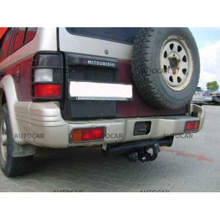 Ťažné zariadenie pre PAJERO - 3/5dv., ( V2/V4 ) - skrutkový systém - od 1991 do 2002/02 Ťažné zariadenie pre PAJERO - 3/5dv., ( V2/V4 ) - skrutkový systém - od 1991 do 2002/02
