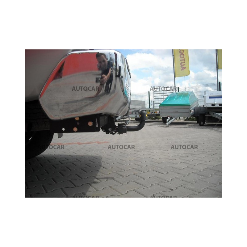 Ťažné zariadenie pre NP300 - SUV, PICK UP - skrutkový systém - od 2008 do 