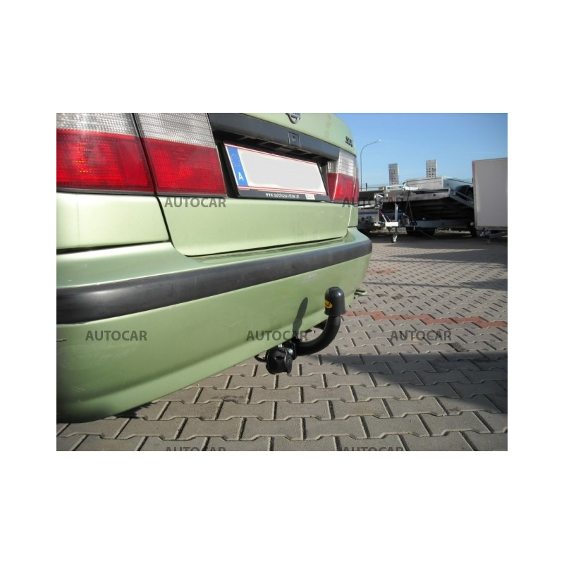 Ťažné zariadenie pre PRIMERA - 4/5dv.,( P 11) - skrutkový systém - od 1996/10 do 1999/08