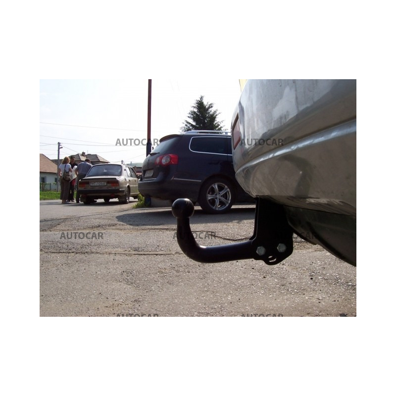 Ťažné zariadenie pre X-TRAIL - 4x4, 5 dv. T30 - skrutkový systém - od 2001 do 2007