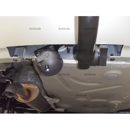 Ťažné zariadenie pre Skoda Fabia kombi - automatický vertikálny systém Ťažné zariadenie pre Skoda Fabia kombi - automatický vertikálny systém