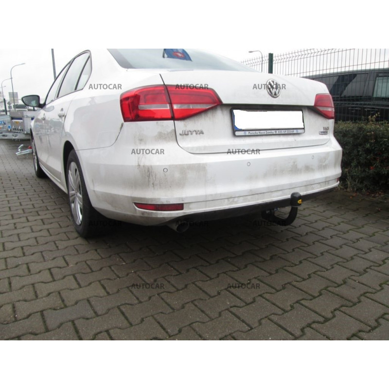 Ťažné zariadenie pre JETTA - 5 dv., VAN - automatický systém - od 2003 do 