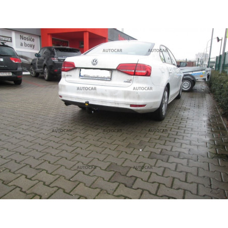 Ťažné zariadenie pre JETTA - 5 dv., VAN - automatický systém - od 2003 do Ťažné zariadenie pre JETTA - 5 dv., VAN - automatický systém - od 2003 do
