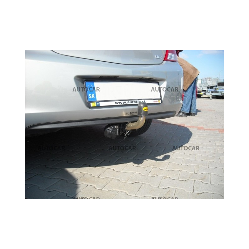 Ťažné zariadenie pre INSIGNIA - 5 dv, aj Combi - automatický systém - od 2008 do 