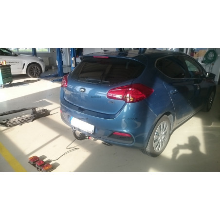 Ťažné zariadenie pre Kia CEED -3/ 5 dv. - automatický systém - od 06.2012/- Ťažné zariadenie pre Kia CEED -3/ 5 dv. - automatický systém - od 06.2012/-