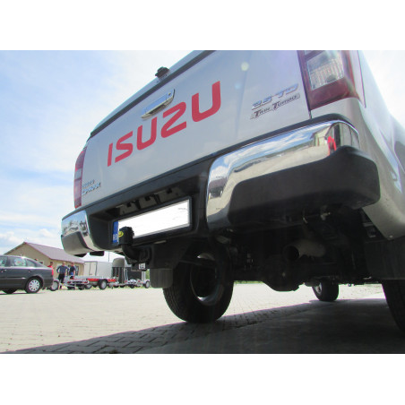 Ťažné zariadenie pre Isuzu RODEO aj D-MAX 4 WD - SUV - skrutkový systém - od 2012 Ťažné zariadenie pre Isuzu RODEO aj D-MAX 4 WD - SUV - skrutkový systém - od 2012