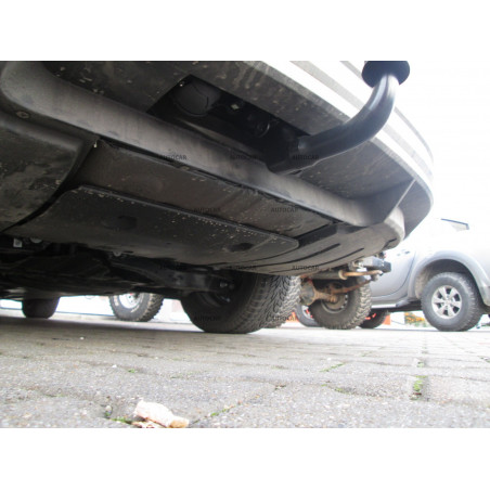 Ťažné zariadenie pre SKoda Superb - 4 -dv., Combi,4x4 - automatický vertikálny systém - od 2015/- Ťažné zariadenie pre SKoda Superb - 4 -dv., Combi,4x4 - automatický vertikálny systém - od 2015/-