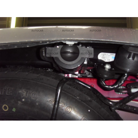 Ťažné zariadenie pre Mitsubishi Outlander od roku 2007-2012 Ťažné zariadenie pre Mitsubishi Outlander od roku 2007-2012