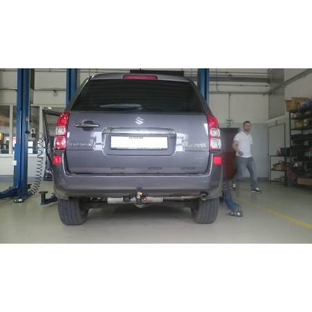 Ťažné zariadenie pre GRAND VITARA - 5 -dv., - automatický vertikálny systém - od 2005 do 2011. Ťažné zariadenie pre GRAND VITARA - 5 -dv., - automatický vertikálny systém - od 2005 do 2011.