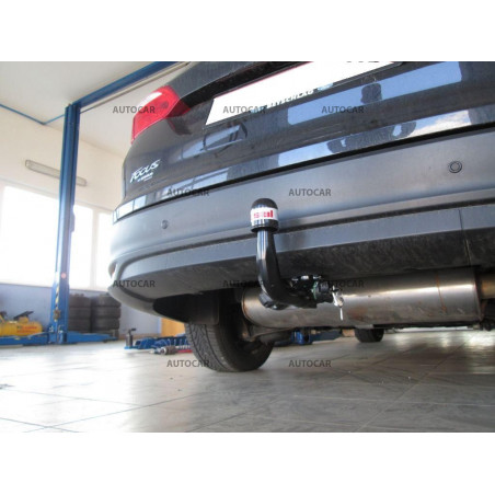 Ťažné zariadenie pre Ford FocusIII kombi od roku 2011/- Ťažné zariadenie pre Ford FocusIII kombi od roku 2011/-