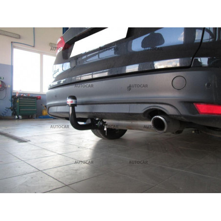 Ťažné zariadenie pre Ford FocusIII kombi od roku 2011/- Ťažné zariadenie pre Ford FocusIII kombi od roku 2011/-