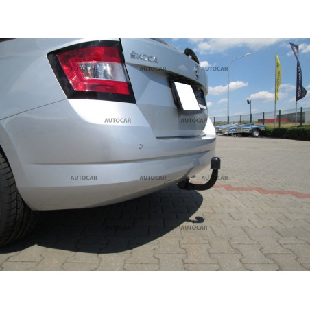 Ťažné zariadenie pre Skoda Fabia kombi - automatický vertikálny systém Ťažné zariadenie pre Skoda Fabia kombi - automatický vertikálny systém