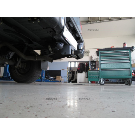 Ťažné zariadenie pre RODEO aj D-MAX 4 WD - SUV - skrutkový systém - od 2012 Ťažné zariadenie pre RODEO aj D-MAX 4 WD - SUV - skrutkový systém - od 2012